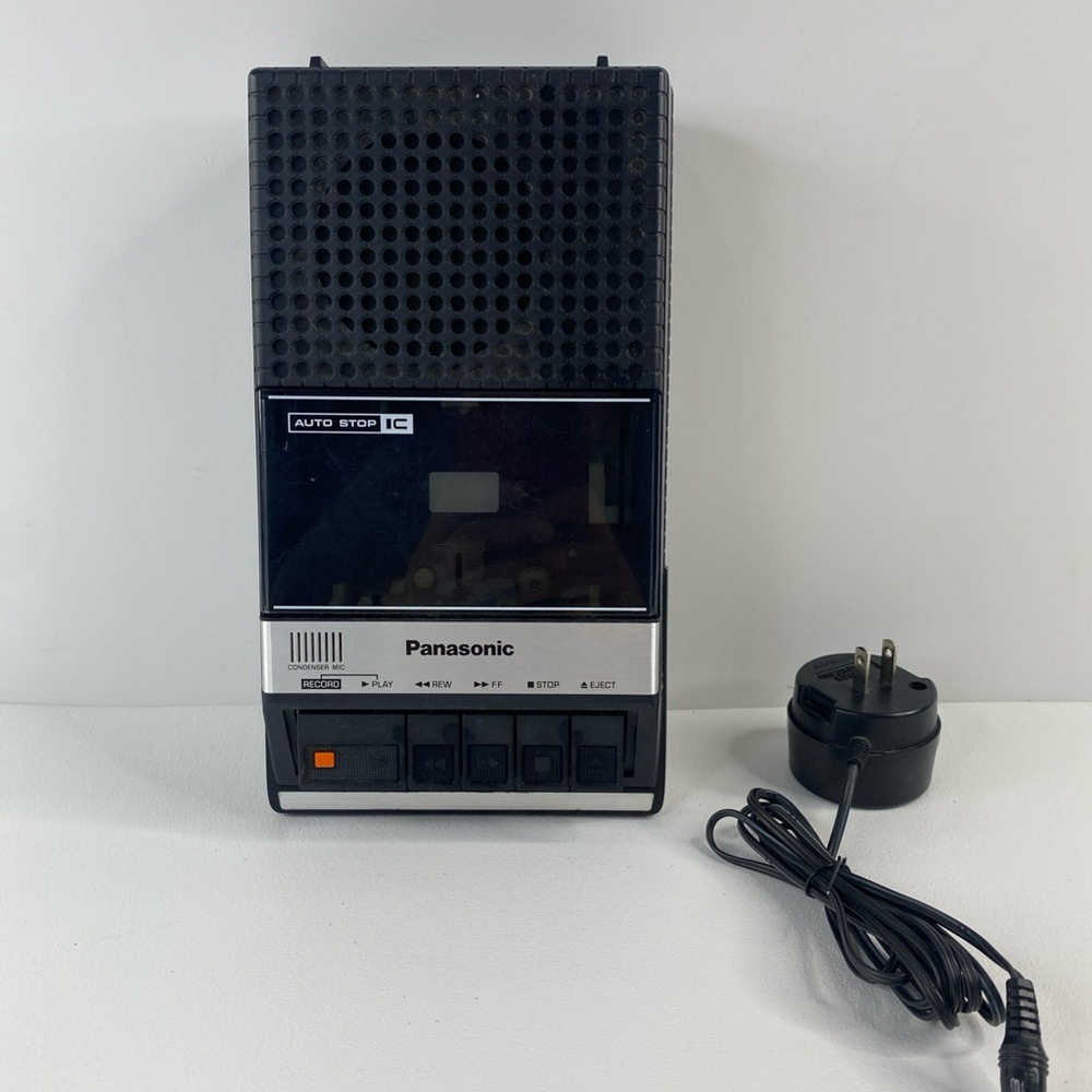 Vintage Panasonic Auto Stop IC RQ-2107 Cassette Tape Recorder  Tested